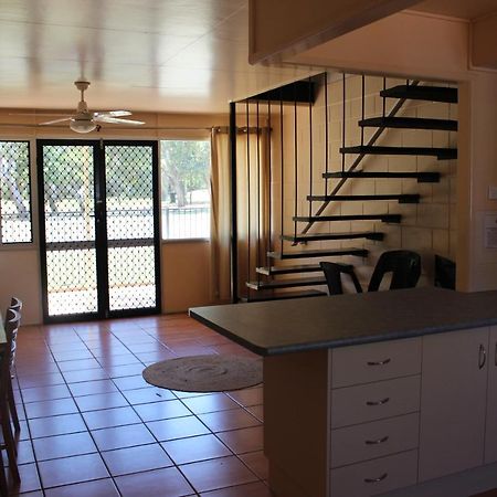 Pippies Beachhouse Backpackers Rainbow Beach Exteriér fotografie