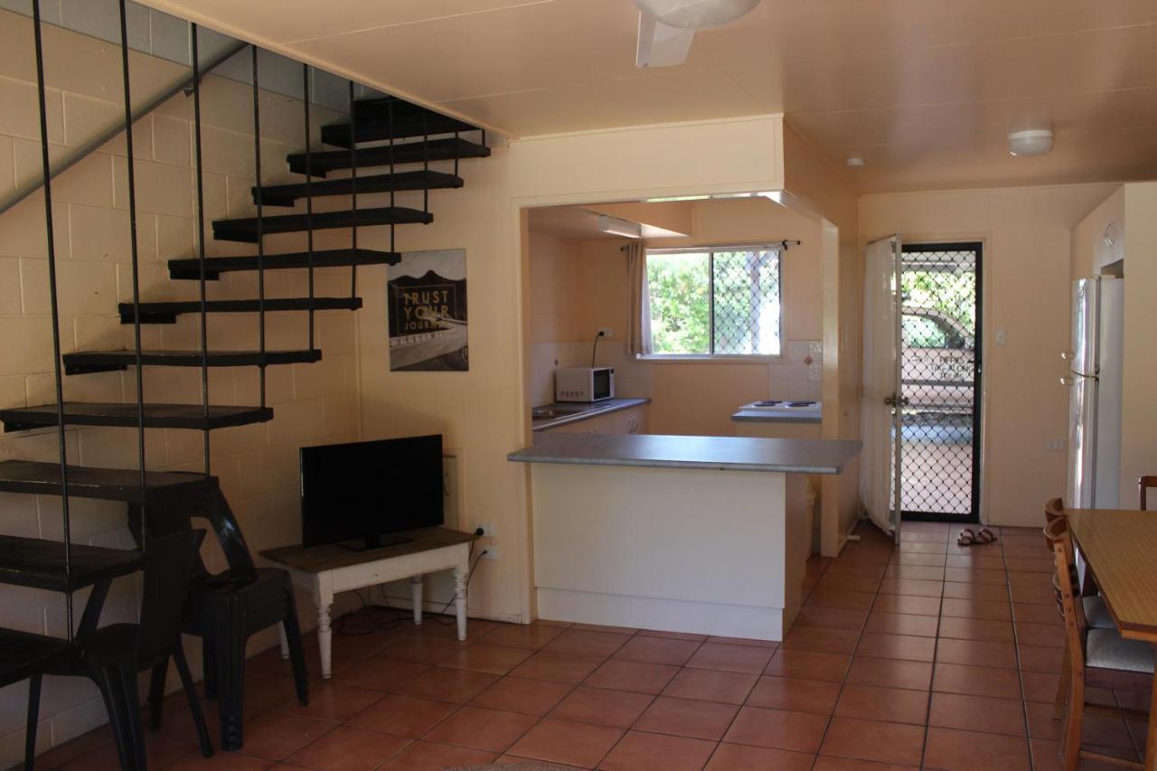 Pippies Beachhouse Backpackers Rainbow Beach Exteriér fotografie